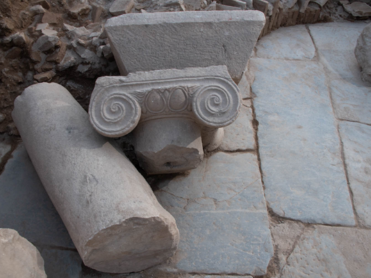 Late Antique architectural decoration at Aphrodisias 