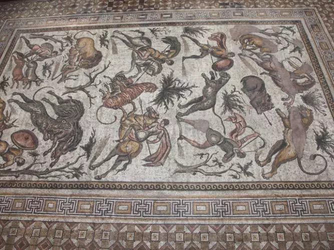 Apamea - Great Hunt Mosaic (Brussels Museum of Art and History)