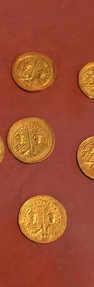 hoard of gold coins from thessaloniki of basil ii romanos iii and constantine ix